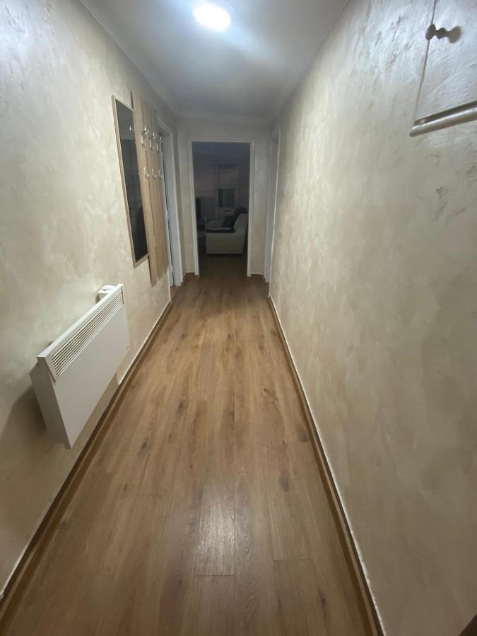 Apartman Niksic Lägenhet Exteriör bild